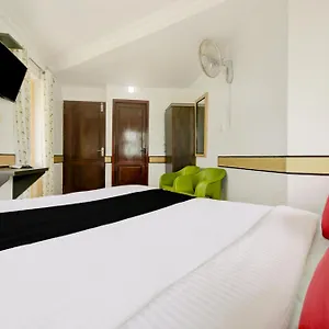 Collection O 75308 Floatel International Hotel